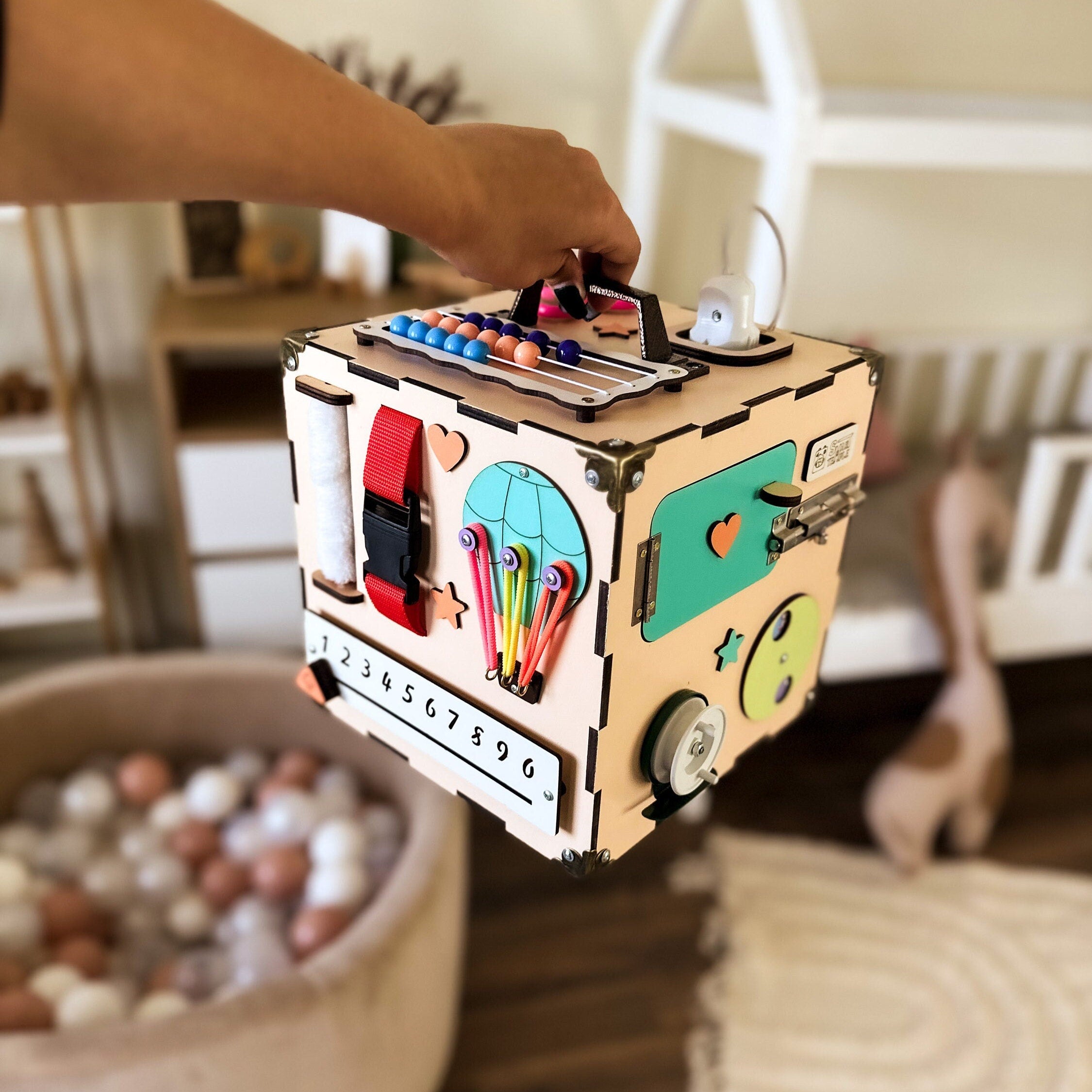 Busy Cube 1 year old, Educational Toys for 1 year old, Travel Busy Cube, Learning Cube, Holzwürfel Personalisiert, Activity Würfel Baby