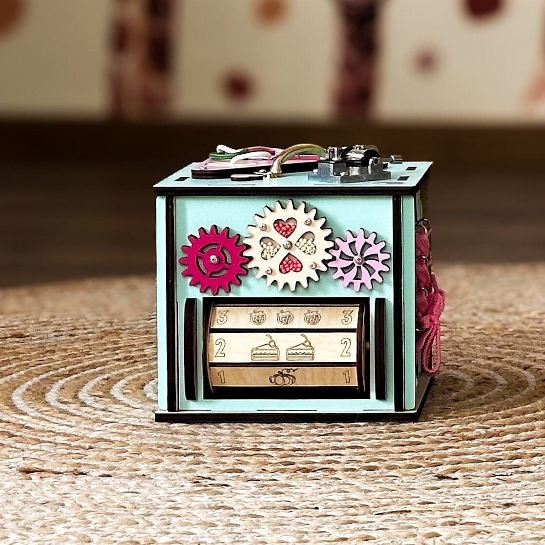 Busy Cube Wooden, Busy Cube for Toddler, Busy Cube 1 Year Old, Busy Cube with Name, Travel Busy Cube, Small Busy Cube, Occupational Therapy