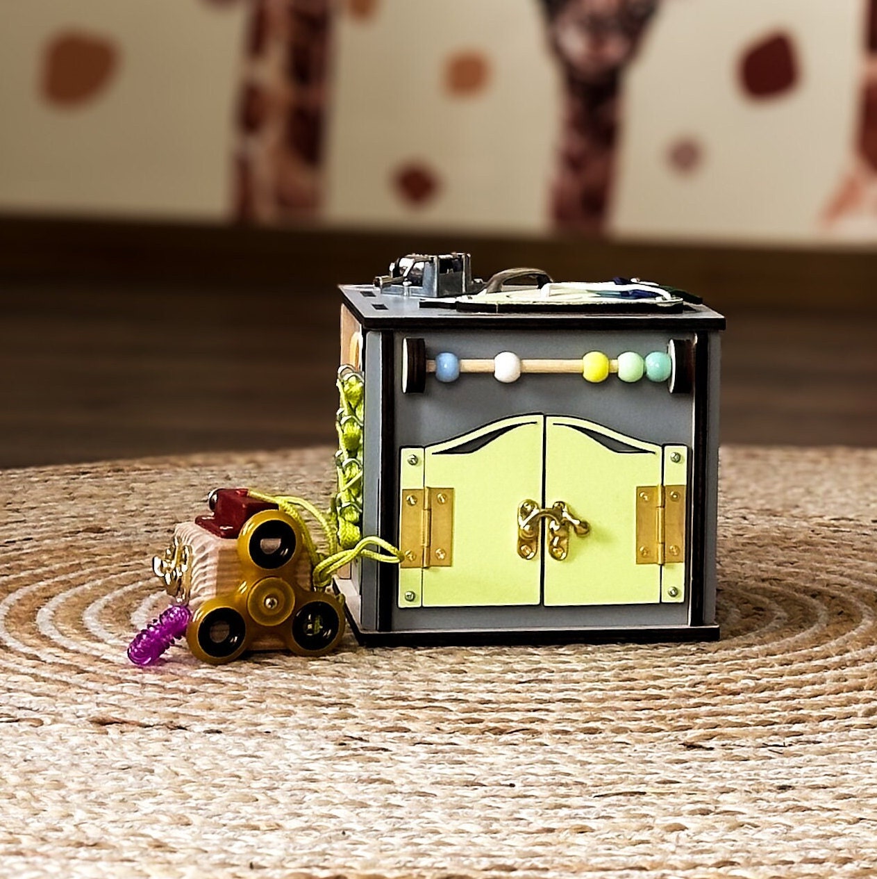 Small Busy Cube, Busy Cube Wooden, Busy Cube for Toddler, Busy Cube 1 Year Old, Busy Cube with Name, Travel Busy Cube, Occupational Therapy