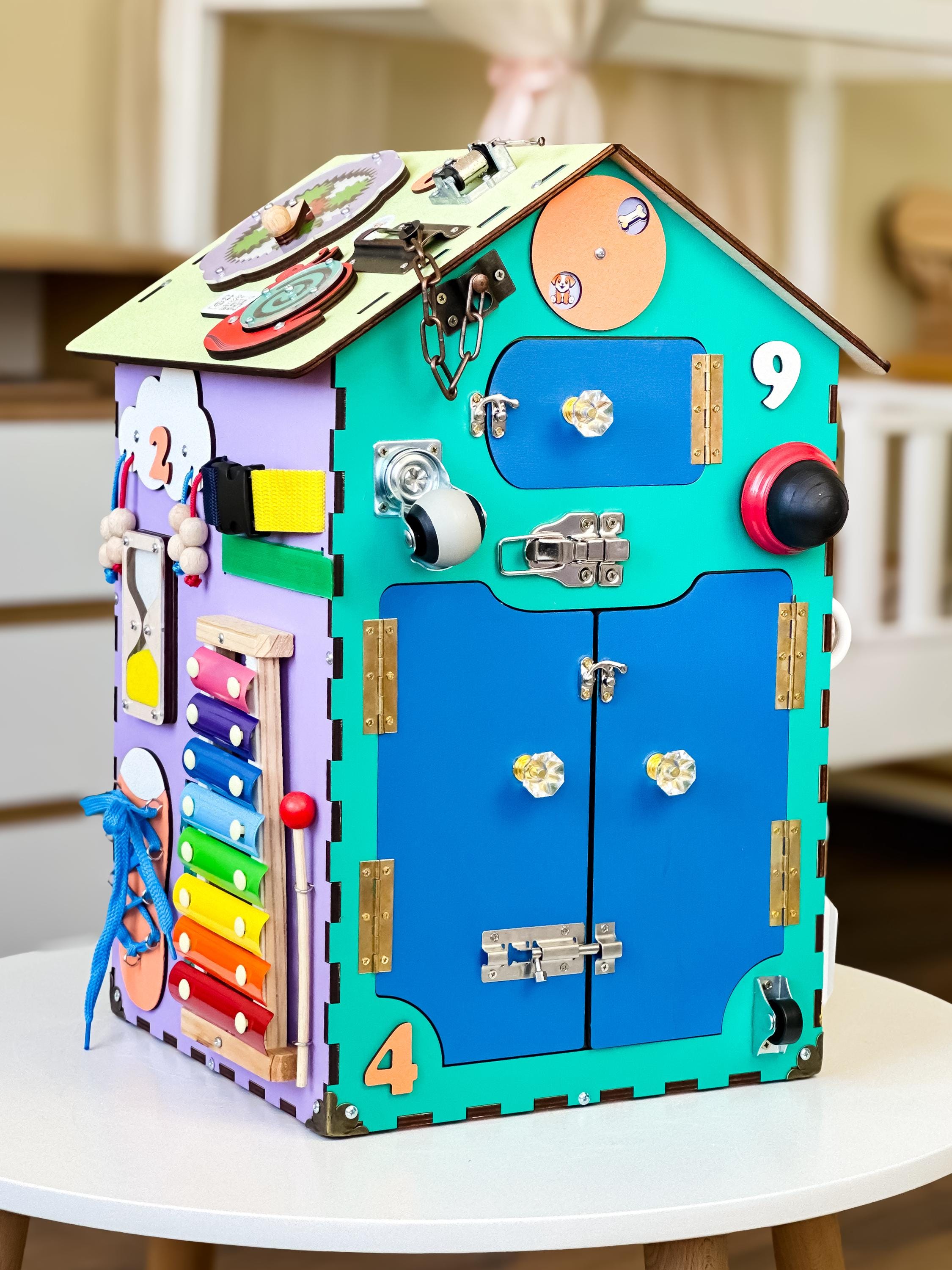 activity house,
wooden busy house,
busy house,
busy house toddler,
learning baby toy,
kids busy house,
baby sensory board,
house montessori,
busy board house,
sensory house,
busy for toddler,
toddler sensory toy,
interactive kids toy,