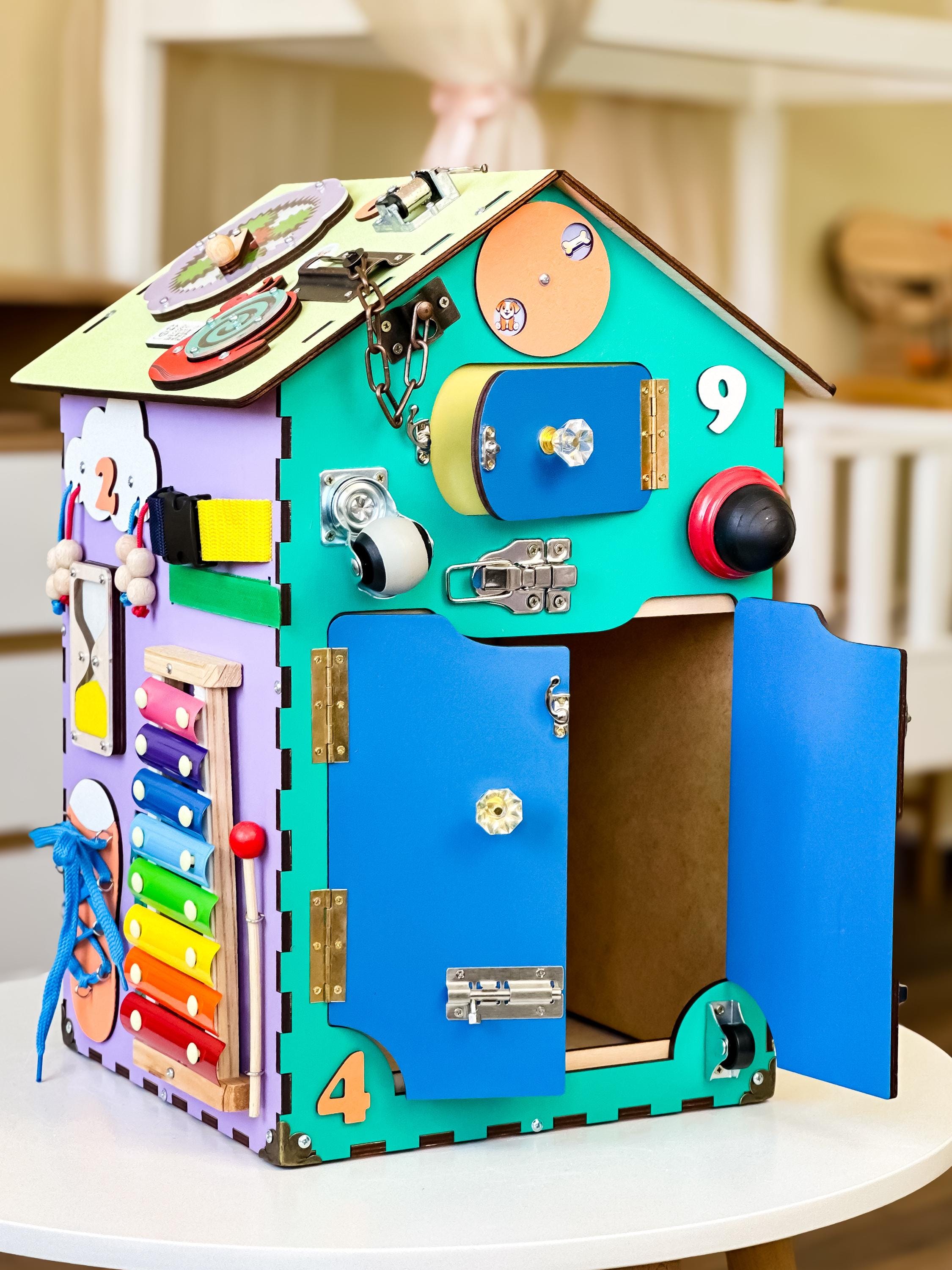 montessori baby toy,
wooden play house,
montessori busyboard,
busy house toddler,
montessori house,
wooden baby toys,
busy board house,
busy for toddler,
educational baby toy,
busy house wooden,
educational board,
wooden sensory board,
1 year old girl gift