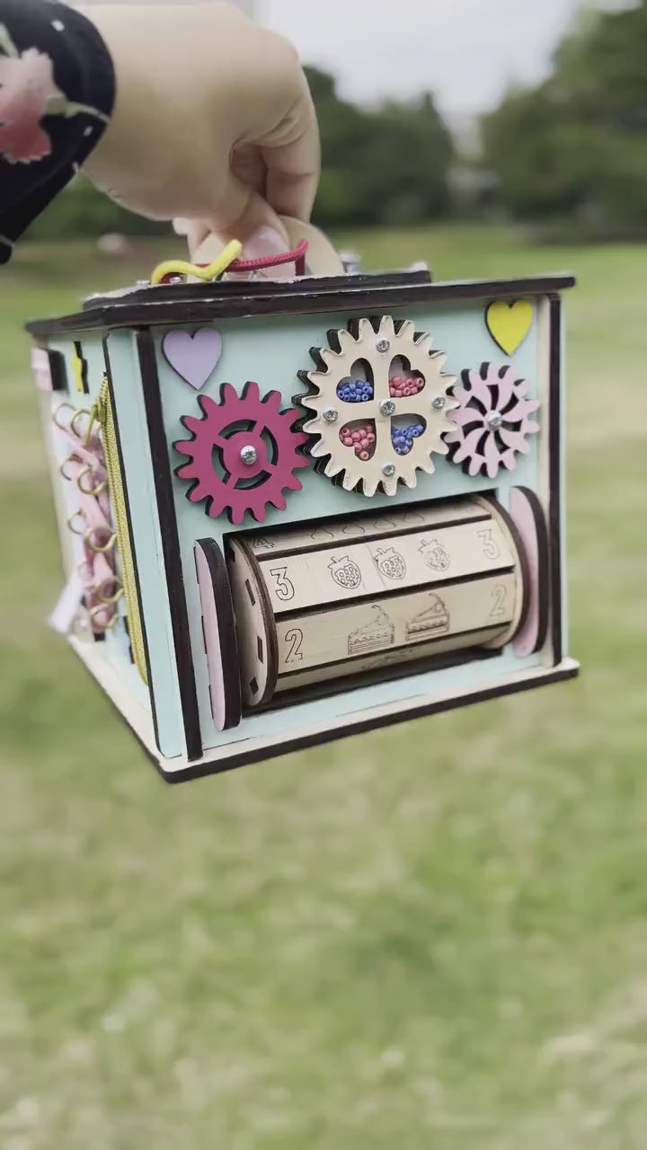 Busy Cube 1 Year Old, Busy Cube for Toddler, Busy Cube with Name, Busy Cube Wooden, Busy Board Cube, Busy Puzzle Cube, Travel Busy Board